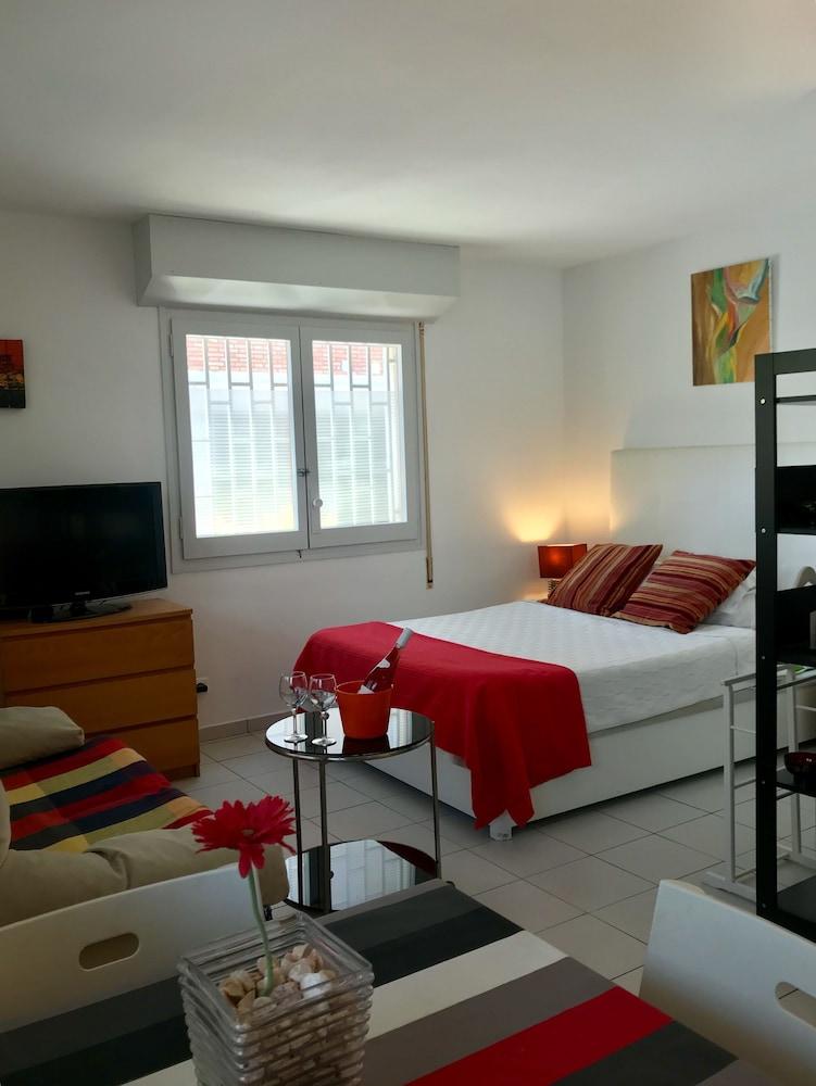 Hotel Los Globos Sitges Dış mekan fotoğraf
