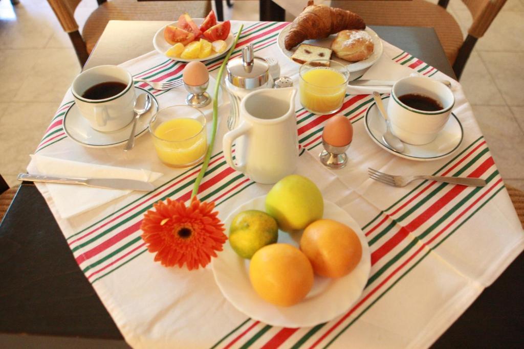 Hotel Los Globos Sitges Dış mekan fotoğraf