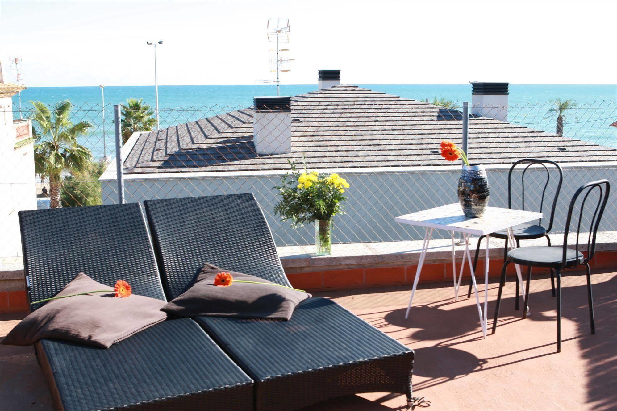 Hotel Los Globos Sitges Dış mekan fotoğraf