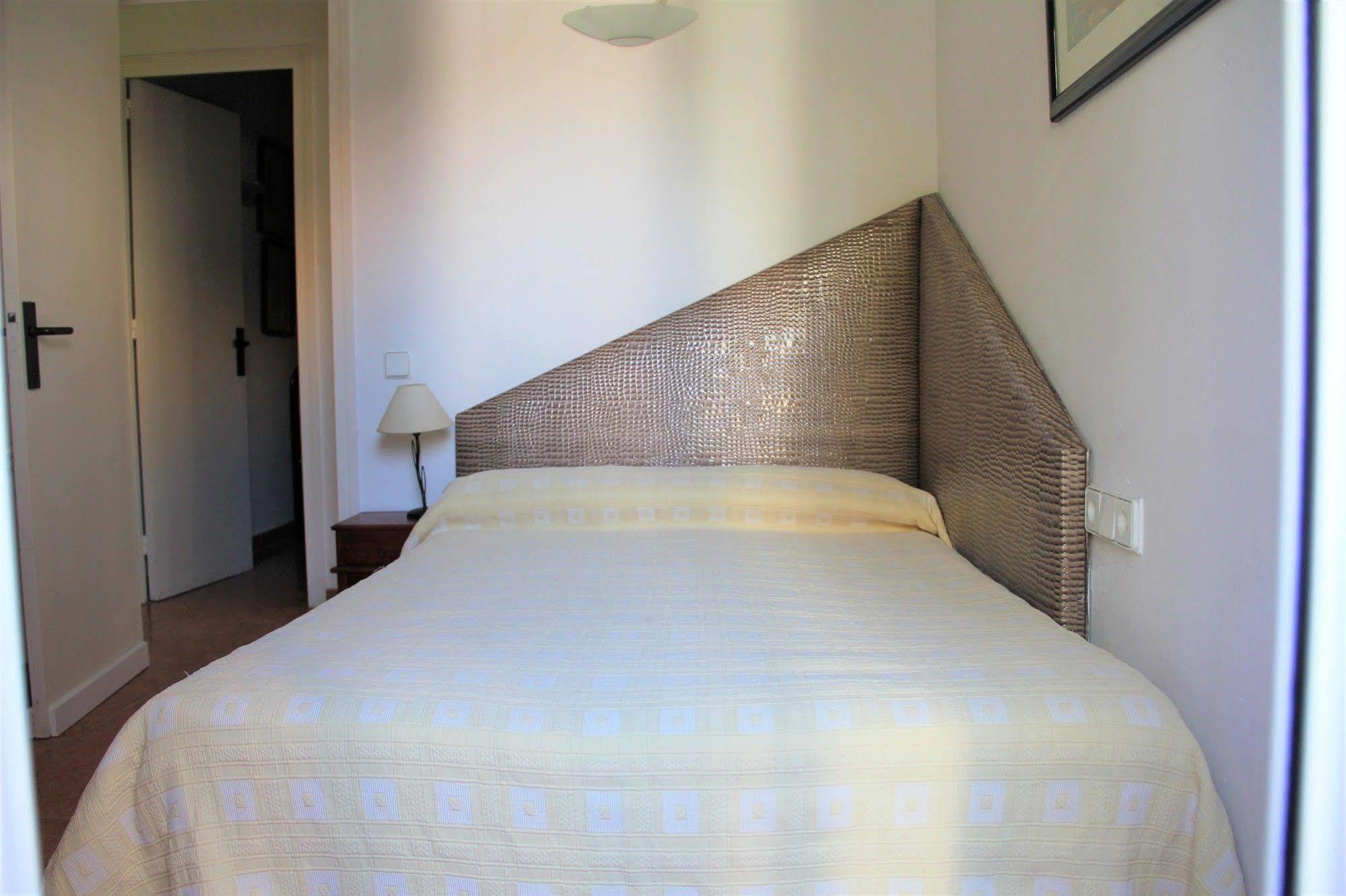 Hotel Los Globos Sitges Dış mekan fotoğraf
