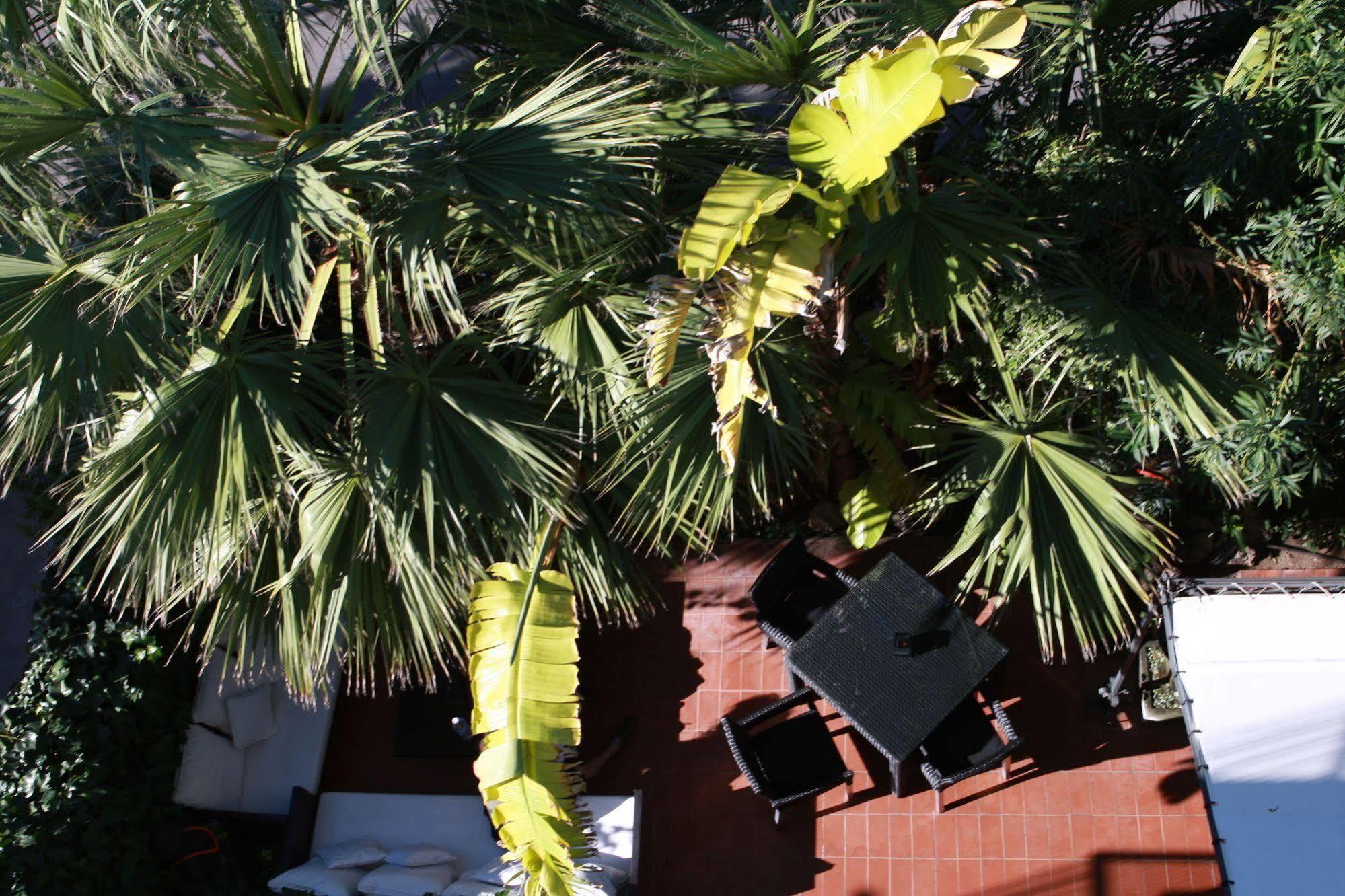 Hotel Los Globos Sitges Dış mekan fotoğraf